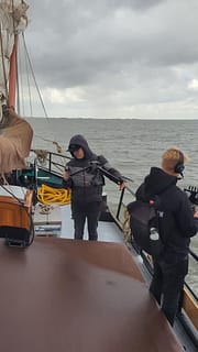 AERO sailing with wind speeds up to 32 knots. Love what we do. ⛵️💨

Thanks for capturing us @martijnderond 

Pilot @frank.maters 
Gimbal @loeekaas